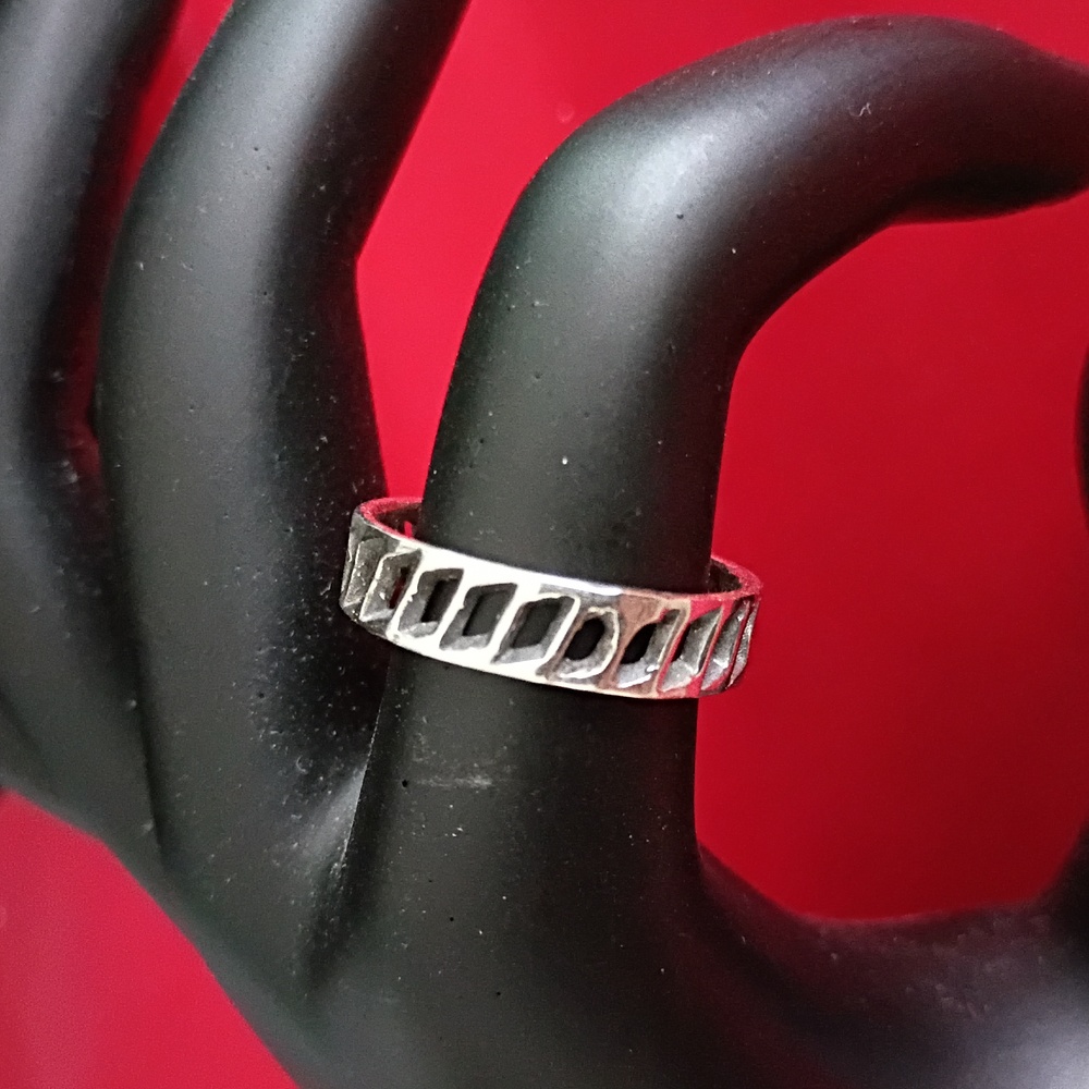 Unisex Sterling Silver Textured Ring